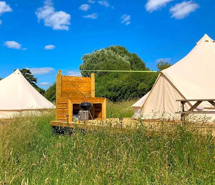 walltree-house-camping-brackley-isjec