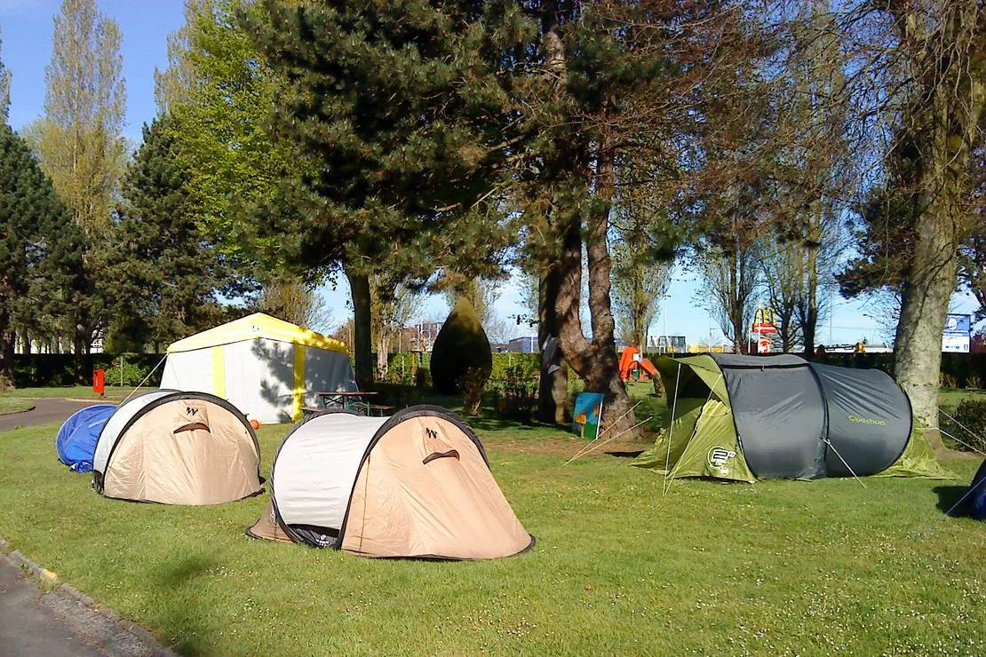 camping-municipal-des-bords-de-laure-bayeux-dcheq
