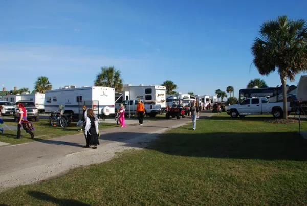 ocean-lakes-family-campground-myrtle-beach-fxxrv