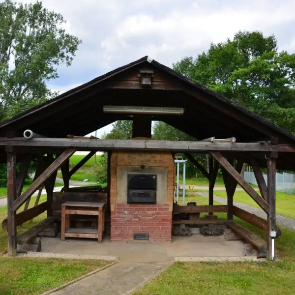 natur-und-freizeiterlebnis-teichcamp-grosshartmannsdorf-63ltd