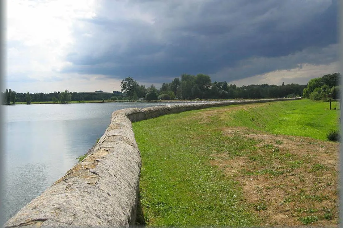 natur-und-freizeiterlebnis-teichcamp-grosshartmannsdorf-mcsti