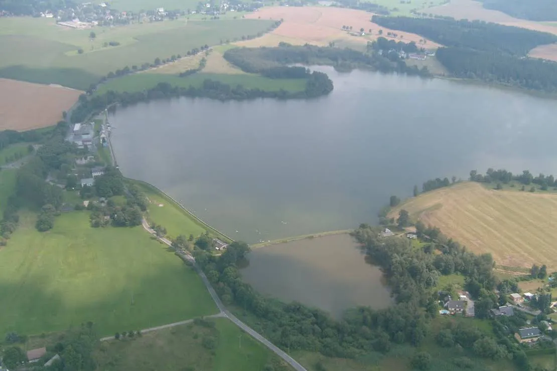 natur-und-freizeiterlebnis-teichcamp-grosshartmannsdorf-ncl7u