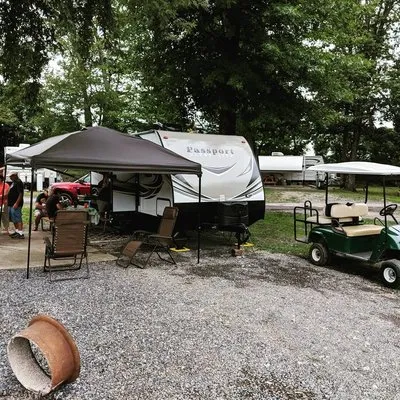 splash-magic-campground-northumberland-lflqr