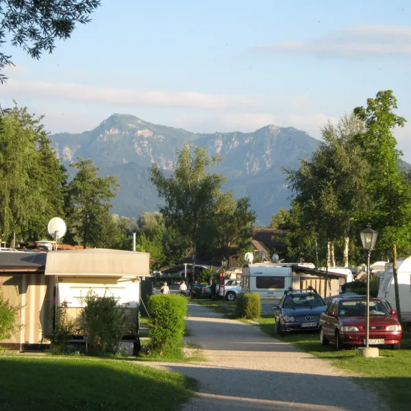 chiemsee-rodlgries-ubersee-ab7pu