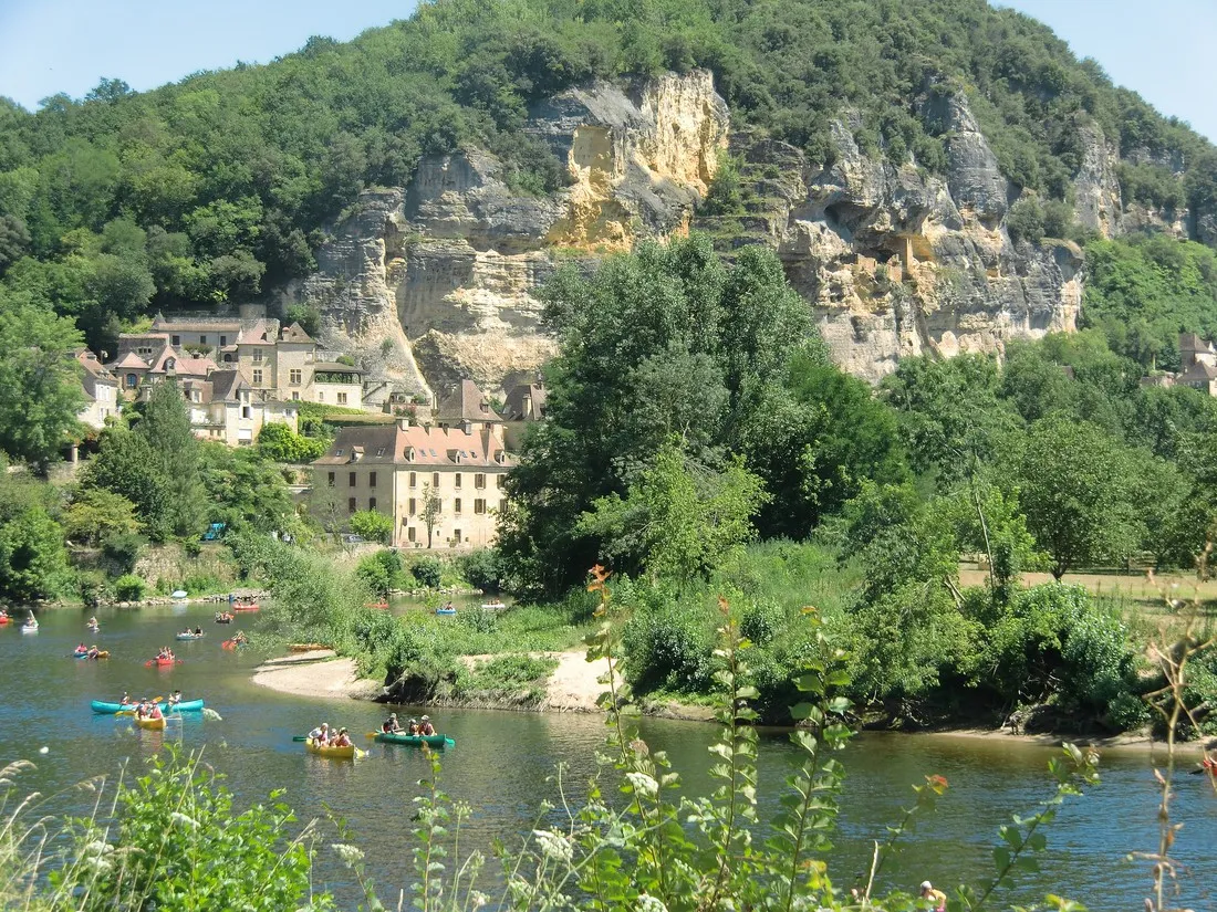 les-vignes-puy-leveque-lot-hu04h