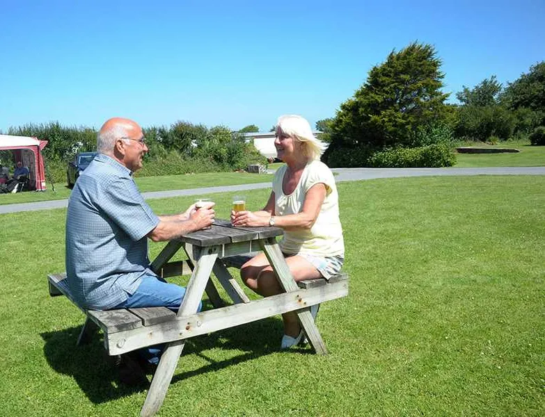 music-water-touring-park-wadebridge-2q4mi