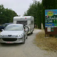 le-moulin-a-vent-cucuron-2azi5