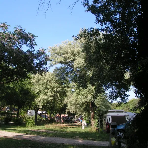 le-moulin-a-vent-cucuron-7sau0