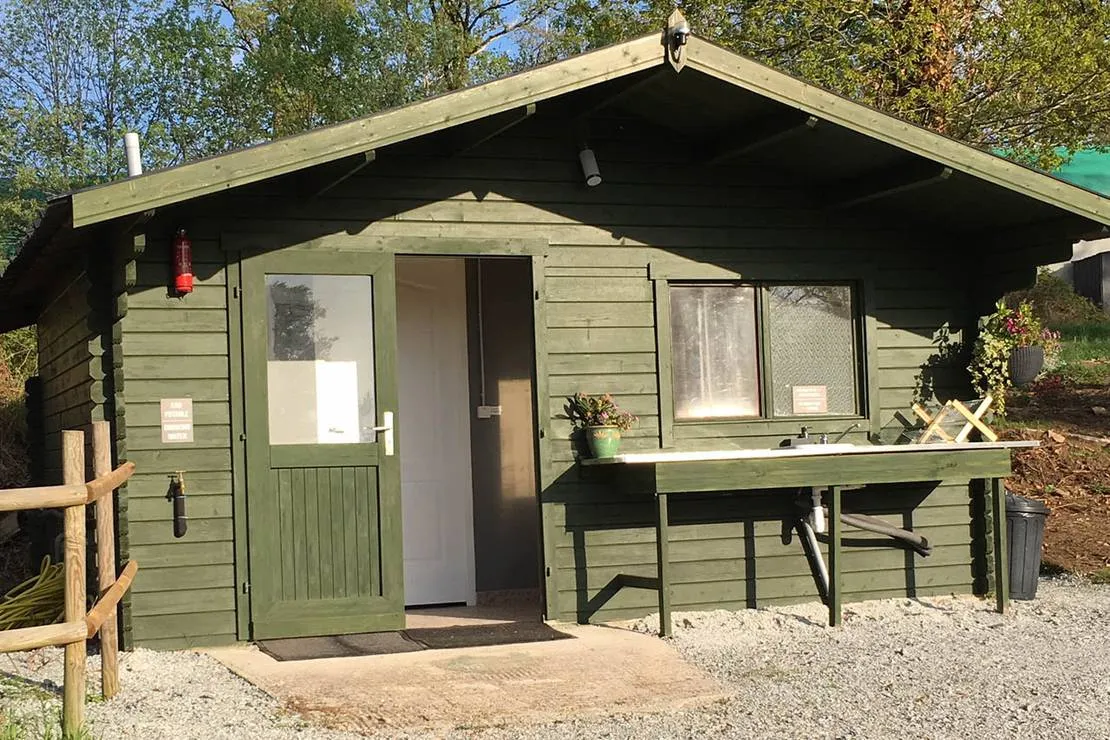 le-ranch-camping-madranges-lczkl