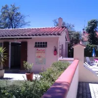 fagamis-st-genis-des-fontaines-nj1sg