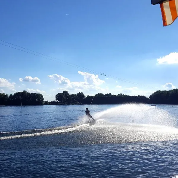 campingplatz-friedenhain-see-parkstetten-5nq8q