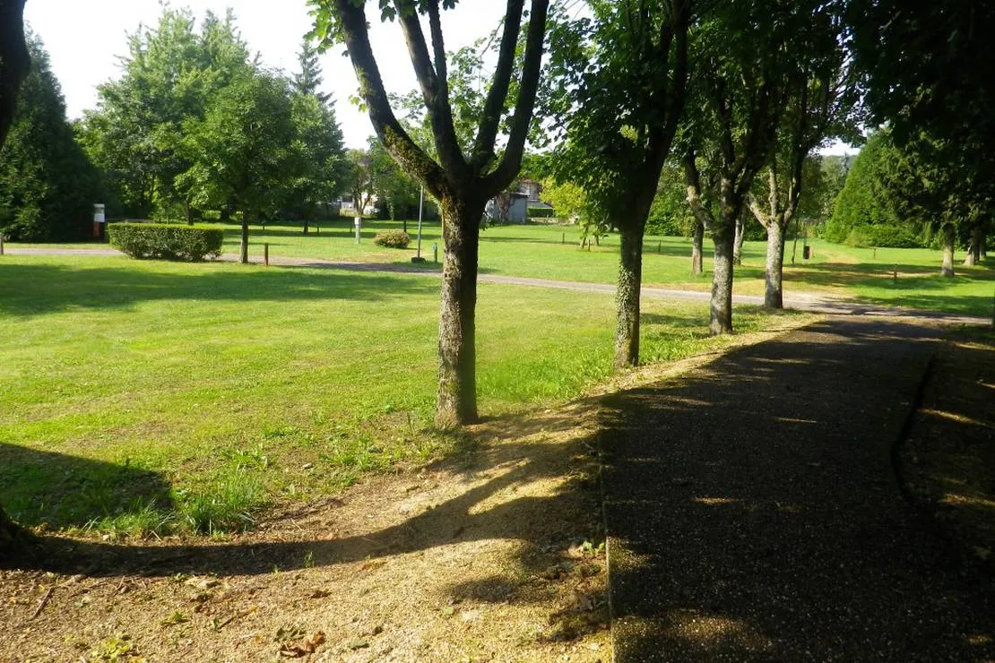 camping-les-dames-de-meuse-st-mihiel-oat20