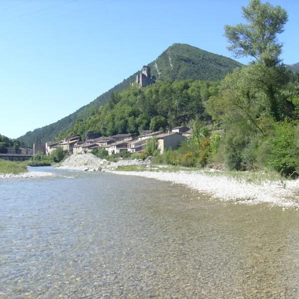 aire-naturelle-la-condamine-pontaix-ac7yt