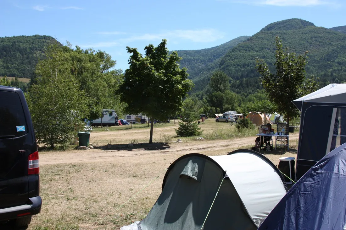 aire-naturelle-la-condamine-pontaix-sxjcf
