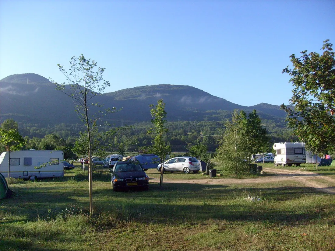 aire-naturelle-la-condamine-pontaix-yg672