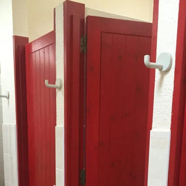 mother-iveys-bay-caravan-park-padstow-sy4v2