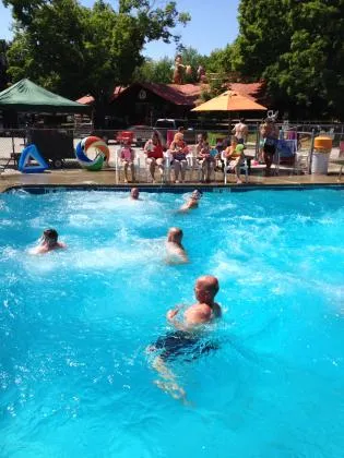 yogi-bears-jellystone-park-camp-resort-door-county-sturgeon-bay-tcgcf