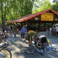yogi-bears-jellystone-park-camp-resort-door-county-sturgeon-bay-zmjtb