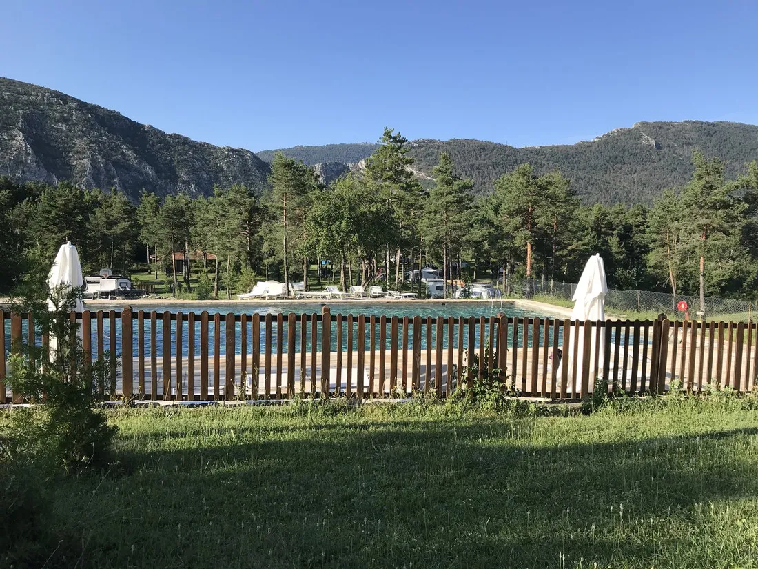 le-haut-chandelalar-centre-naturiste-brianconnet-c8lmw