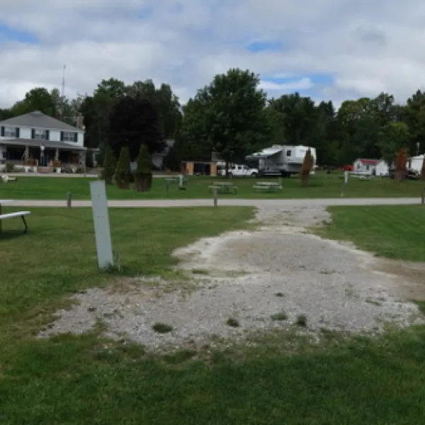 jacks-landing-resort-hillman-3kvde