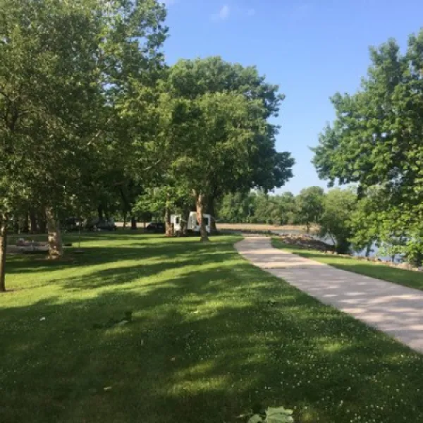 howell-station-campground-knoxville-v2b2m