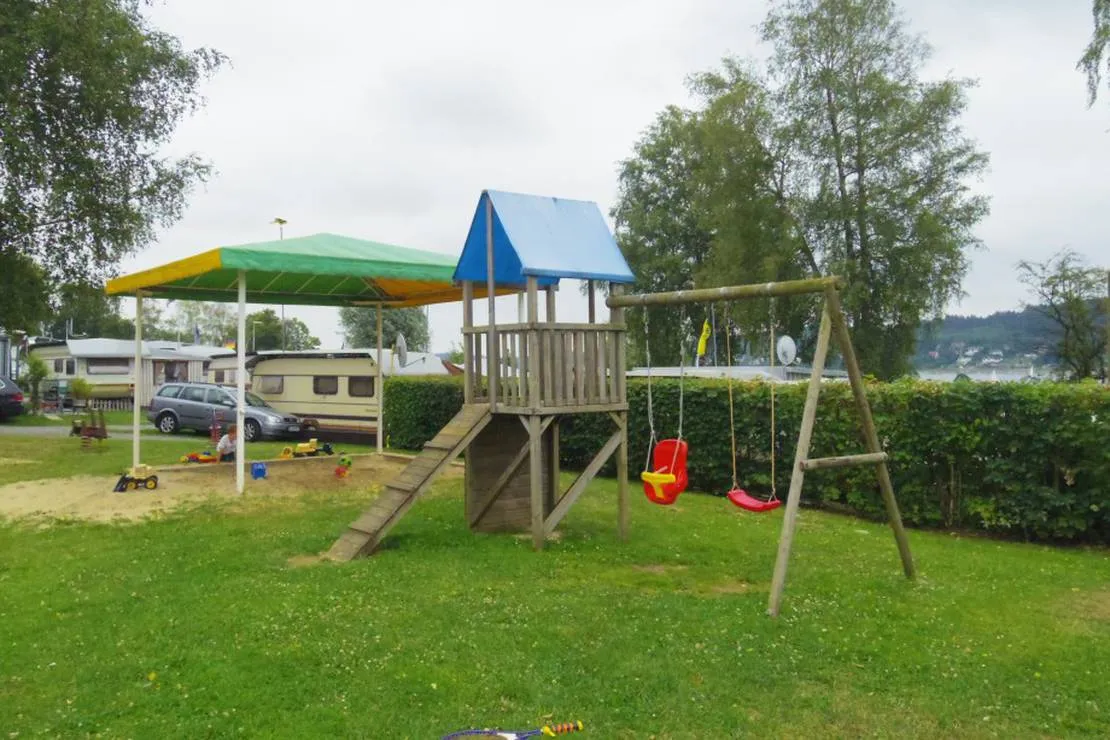 camping-strandbad-korbecke-mohnesee-delecke-fczof