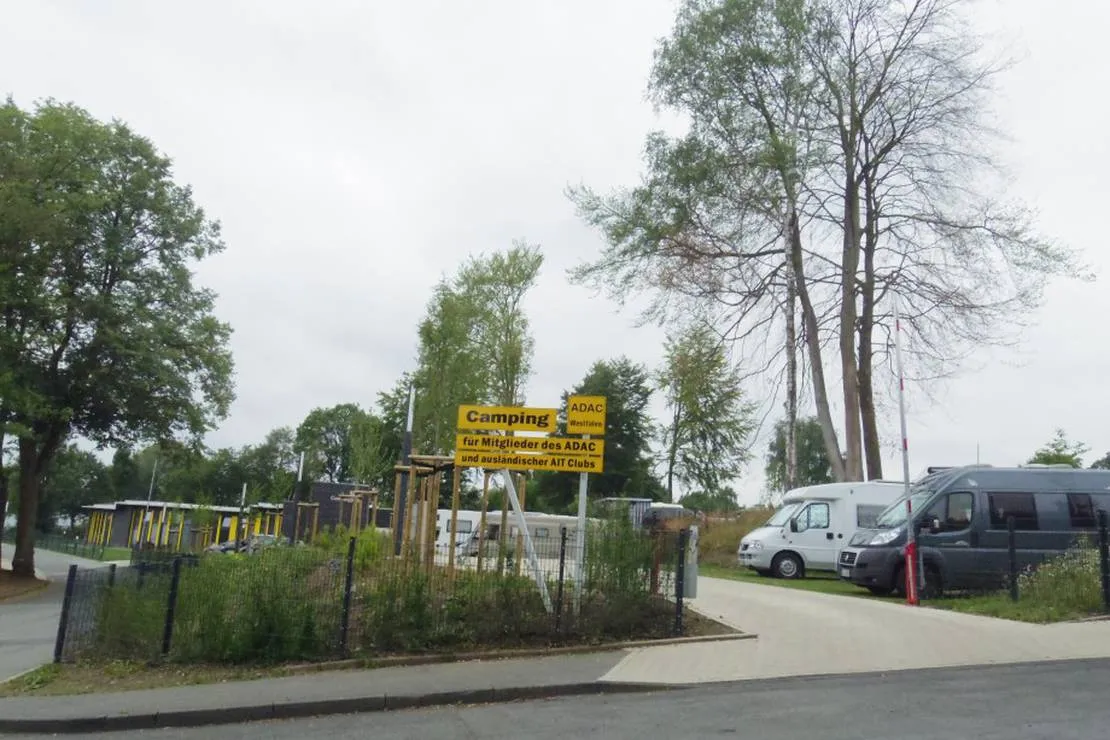 camping-strandbad-korbecke-mohnesee-delecke-kru6h