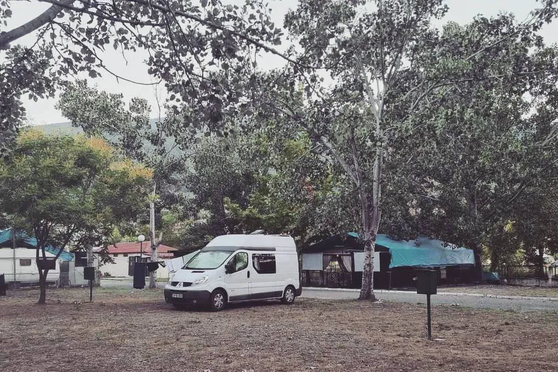 camping-stomio-stomio-2fpxz