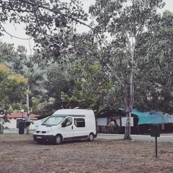camping-stomio-stomio-2fpxz