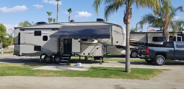 bakersfield-rv-resort-bakersfield-epp38