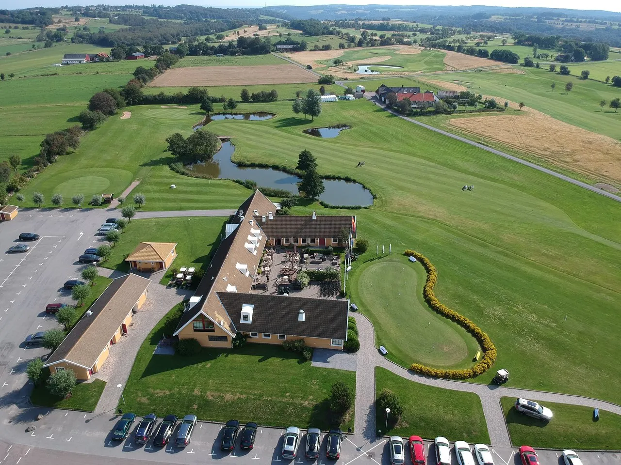 bjare-golfklubb-hotell-lodge-bastad-4izgu