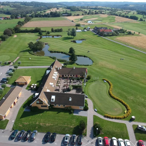 bjare-golfklubb-hotell-lodge-bastad-4izgu