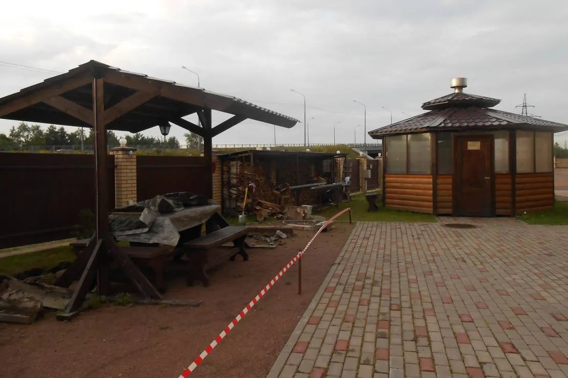 phlogiston-hotel-autocamping-saint-peterburg-azy4r