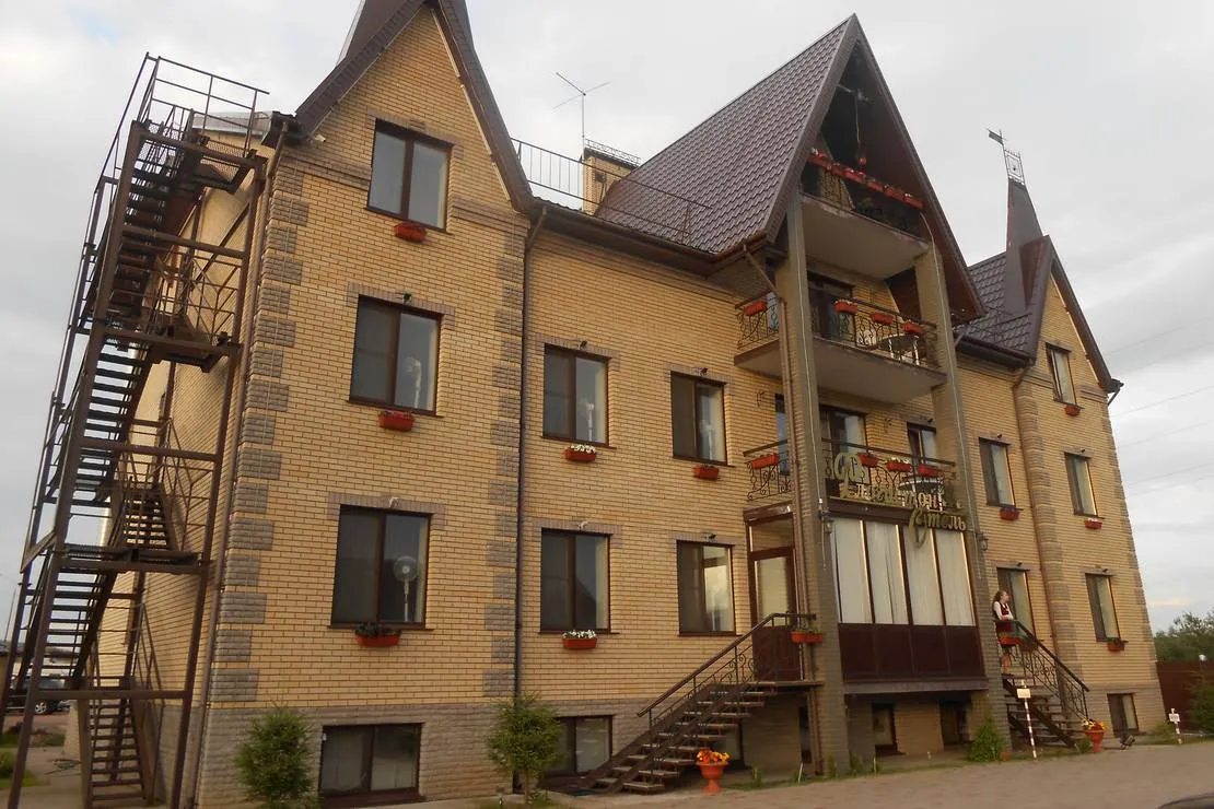phlogiston-hotel-autocamping-saint-peterburg-vnkhf
