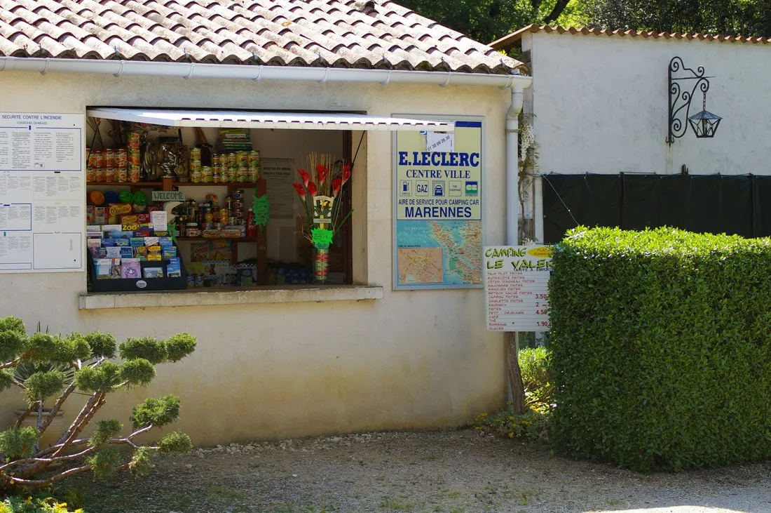 le-valerick-st-sornin-charente-maritime-cow69