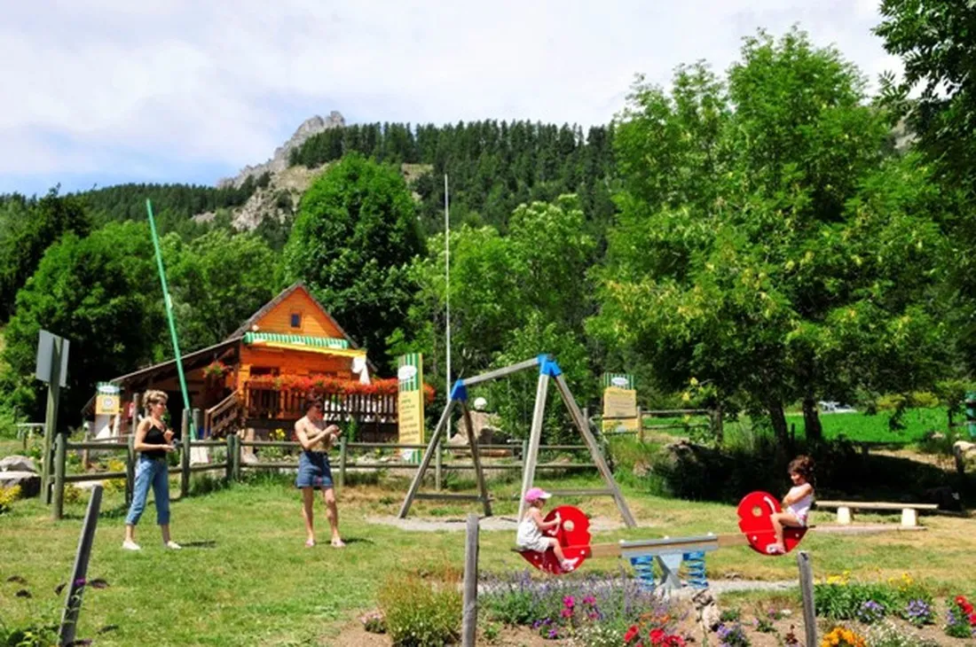 campeole-le-clos-du-lac-saint-apollinaire-mtfmf