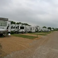 bluebonnet-ridge-rv-park-cottages-terrell-o8kzr