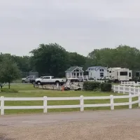 Bluebonnet Ridge RV Park & Cottages