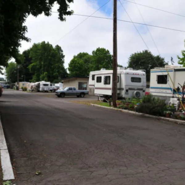 shamrock-village-rv-park-eugene-aaeqg