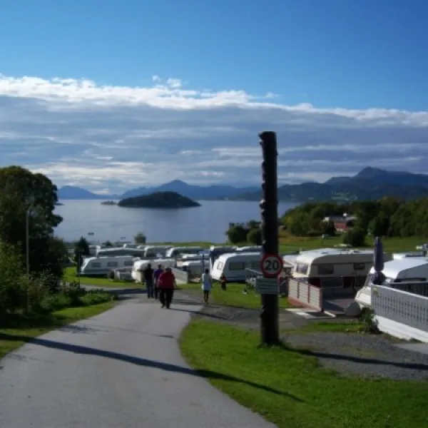 kvisvik-camping-kvisvik-7uobu