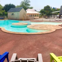 Les Carolins