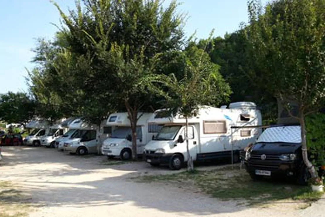 skradinske-delicijenational-park-krka-skradin-3s10v
