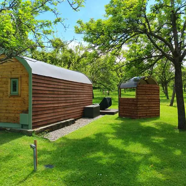 orchard-farm-luxury-glamping-and-campsite-glastonbury-39joy