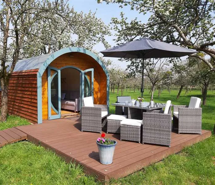 orchard-farm-luxury-glamping-and-campsite-glastonbury-lqcls