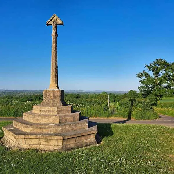 orchard-farm-luxury-glamping-and-campsite-glastonbury-vw7hj