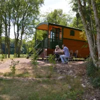 domaine-insolite-des-vergers-de-fontenois-fontenois-la-ville-oewly