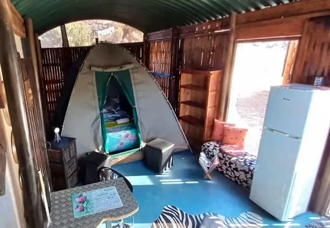 kleine-windpompie-glamping-barrydale-zolcs