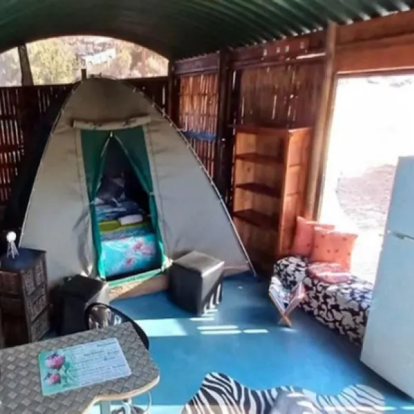 kleine-windpompie-glamping-barrydale-zolcs