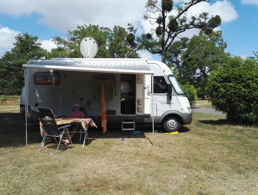 camping-de-l-ile-cosne-sur-loire-nievre-gtasp