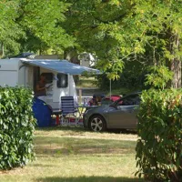 camping-de-l-ile-cosne-sur-loire-nievre-hi9mz